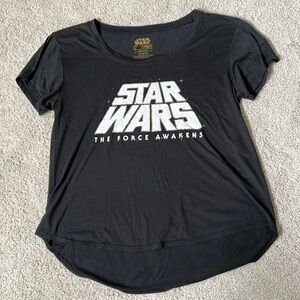 Star Wars “The Force Awakens” vintage tee. Size L